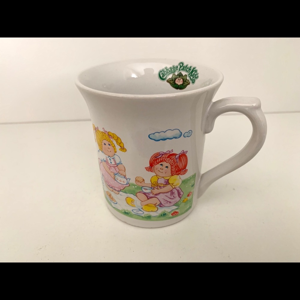 Vintage 1984 CABBAGE PATCH KIDS Picnic Edition Mug - Picture 2 of 6
